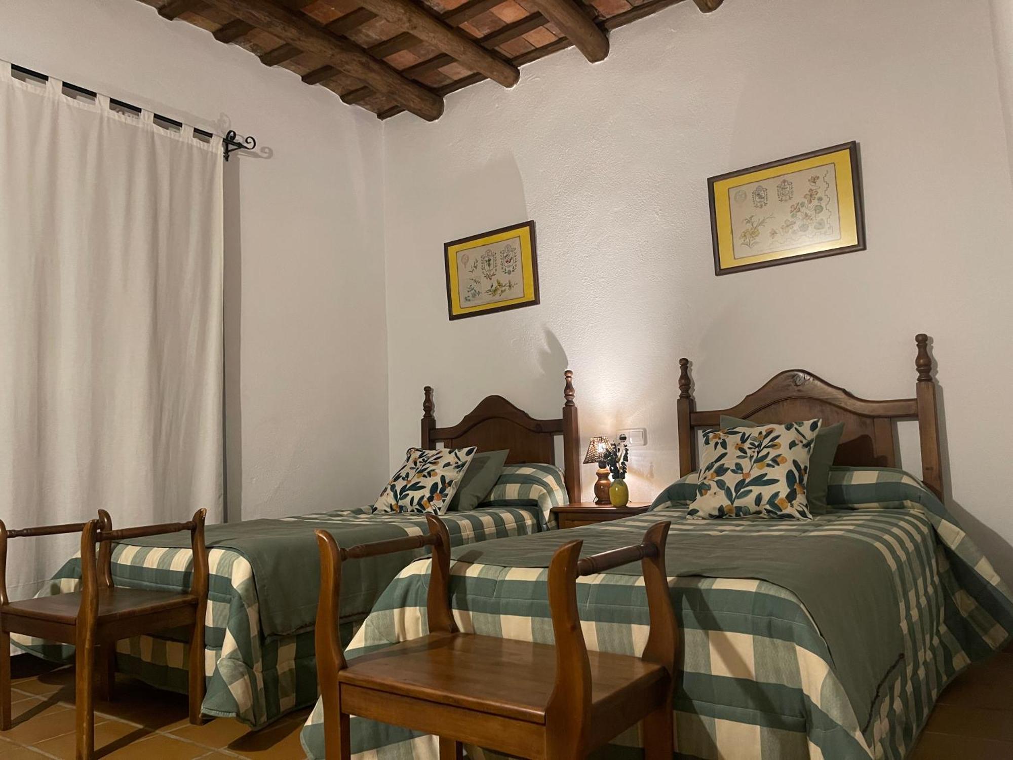 Cortijo Huerta Galindo Konuk evi Alanís Dış mekan fotoğraf